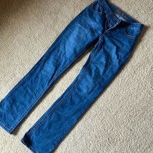 Kimes Ranch Betty 17s